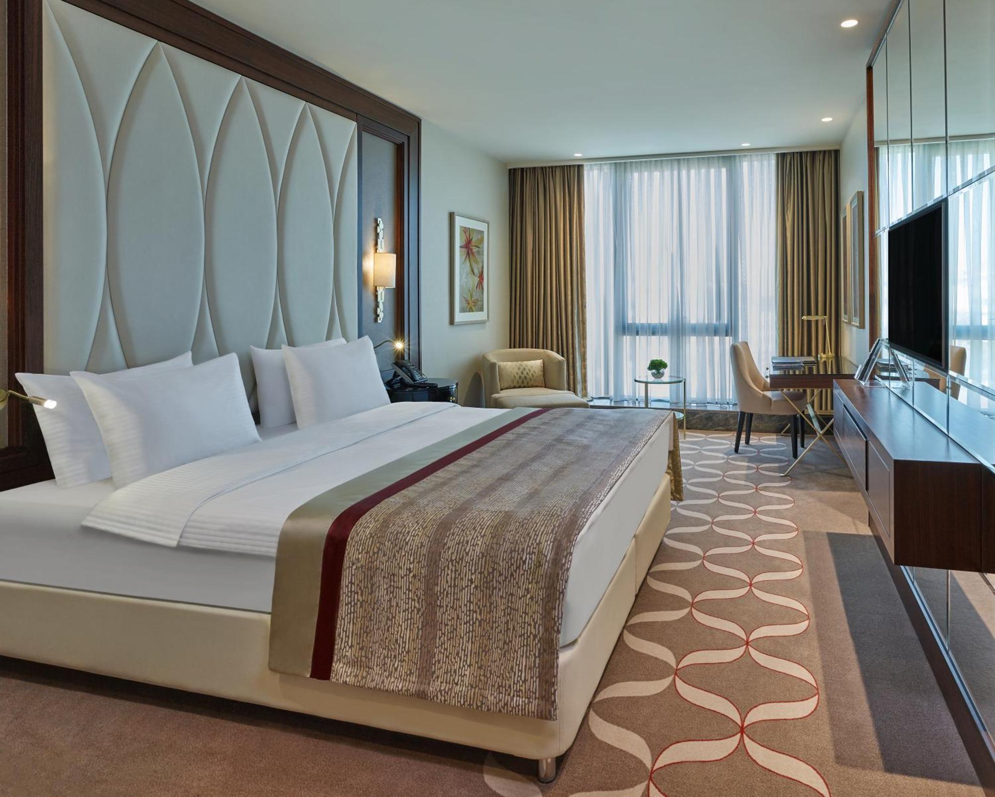 Elite World Grand Istanbul Basin Ekspres Hotel Buitenkant foto
